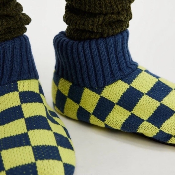 NWOT Free People Sleepover Booties Slippers in Key West Combo - Picture 3 of 6